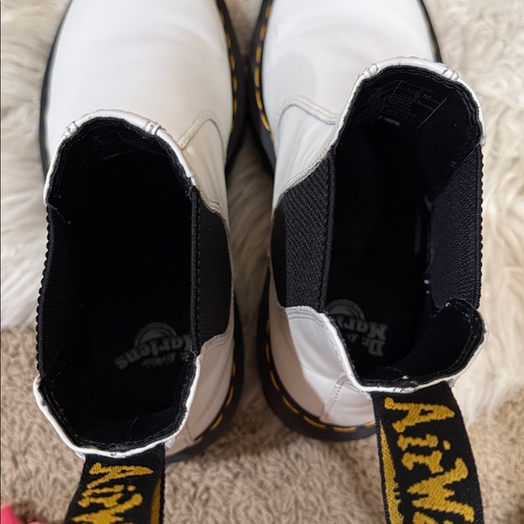 DR. MARTENS 2976 QUAD‎ PLATFORM CHELSEA WOMEN'S BOOT WHITE SMOOTH LEATHER SIZE 8 - Picture 8 of 9